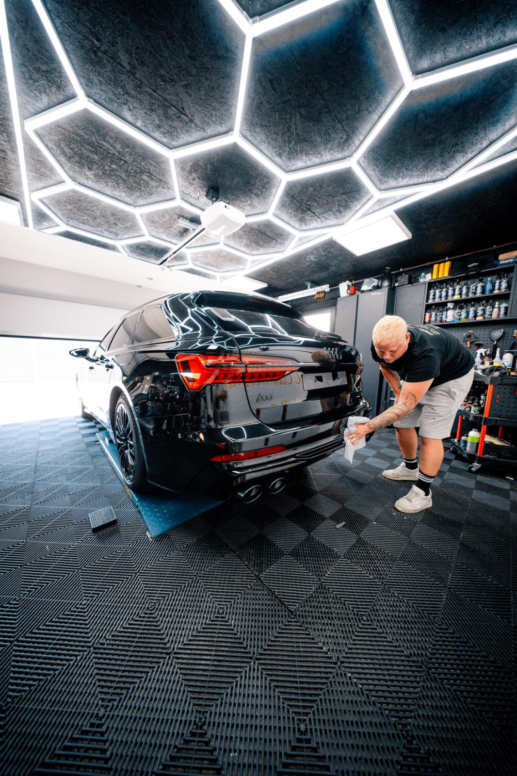 Audi A6 Avant — Ceramic Coating door MCC CarCleaning